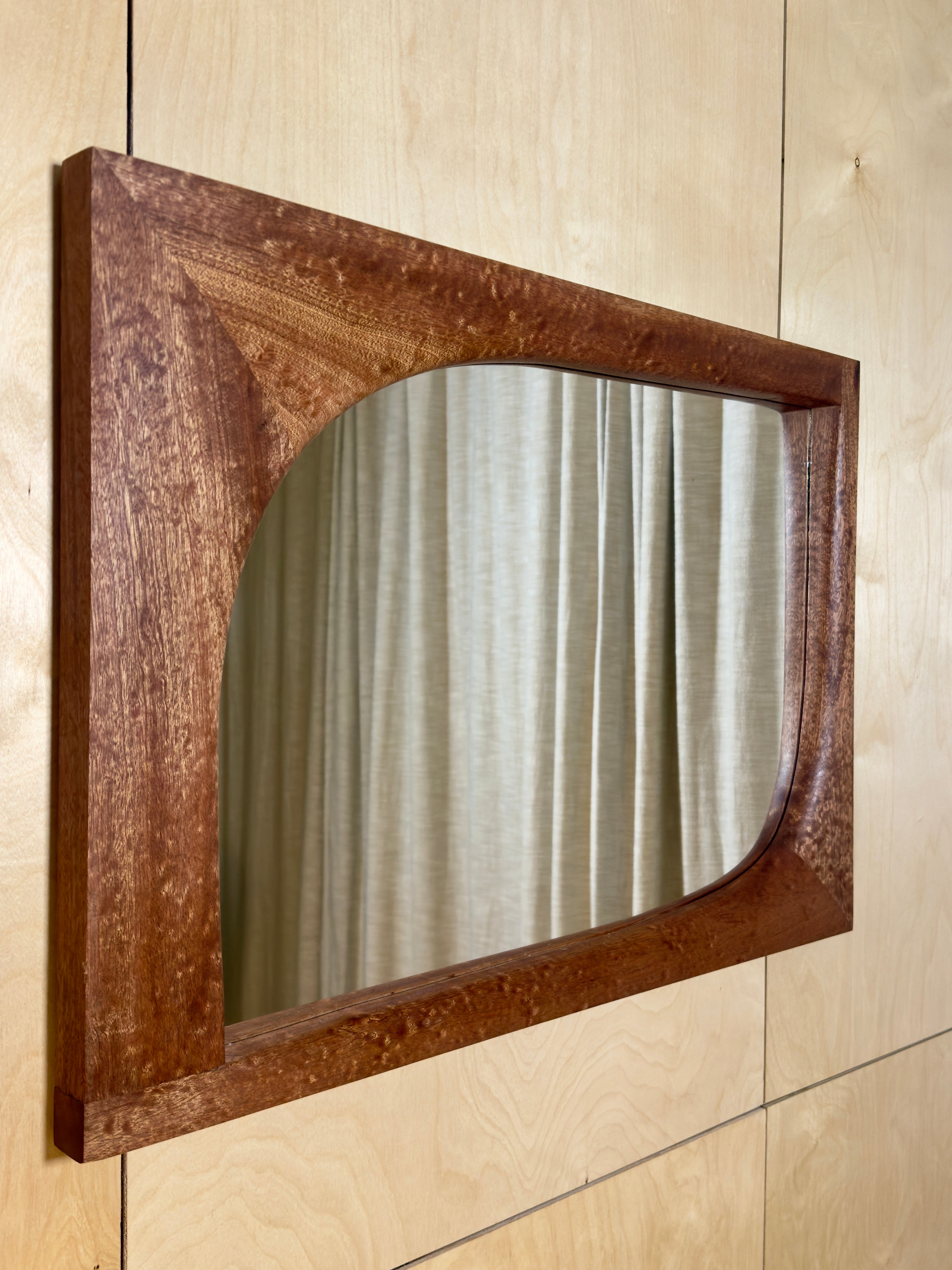 “Curves” Mirror